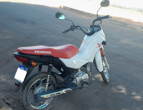 Tô vendendo a moto pop 110i